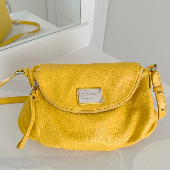 Marc Jacobs Handbags - Marc by Marc Jacobs Classic Crossbody Bag – Sunbeam Yellow